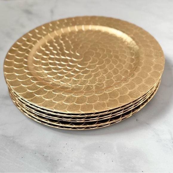 Set of 8 Charger Plates - Picture 2 of 3